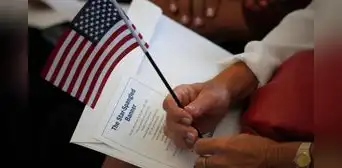 Ciudadanía americana: estos son los 2 REQUISITOS para acceder al examen de naturalización en español Ciudadanía americana: estos son los 2 REQUISITOS para acceder al examen de naturalización en español