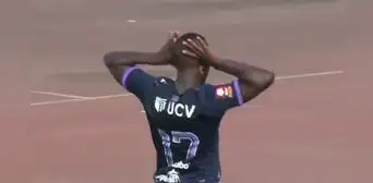 César Vallejo le voltea el partido a Alianza Lima con gol de Yorleys Mena con complicidad de Campos César Vallejo le voltea el partido a Alianza Lima con gol de Yorleys Mena con complicidad de Campos