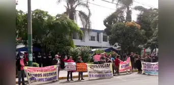 Desalojan a comerciantes de Canto Grande en SJL tras más de 50 años: habían comprado puestos en mercado Desalojan a comerciantes de Canto Grande en SJL tras más de 50 años: habían comprado puestos en mercado
