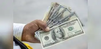 Dólar inicia al alza hoy, lunes 15 de julio, con S/3,7332