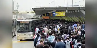 Metropolitano alega pérdidas y anuncia que pararía servicio