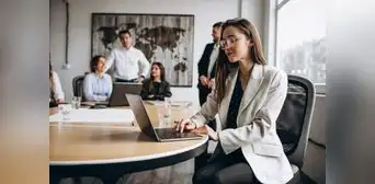 Así es la nueva jornada laboral con reducción que rige en Colombia desde el 16 de julio Así es la nueva jornada laboral con reducción que rige en Colombia desde el 16 de julio