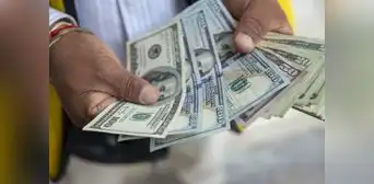 Dólar inicia a la baja con S/3,7357 este viernes 19 de julio Dólar inicia a la baja con S/3,7357 este viernes 19 de julio