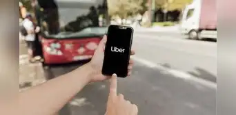 ¿Cómo cancelar un taxi de Uber que no se mueve o se aleja de tu ubicacón, sin que debas pagar la multa? ¿Cómo cancelar un taxi de Uber que no se mueve o se aleja de tu ubicacón, sin que debas pagar la multa?