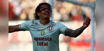 Hinchas de Universitario 'hartos' de Riveros por un nuevo error: "¿No era mejor que Ignácio?"