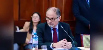 Congreso nombra a nuevo contralor en plena disputa entre Nelson Shack y el Gobierno Congreso nombra a nuevo contralor en plena disputa entre Nelson Shack y el Gobierno