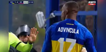 Luis Advíncula hizo rugir a La Bombonera con sensacional carrera y recuperar un balón Luis Advíncula hizo rugir a La Bombonera con sensacional carrera y recuperar un balón