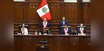 Nueva Mesa Directiva del Congreso garantizará repartija y contrarreformas entre sus aliados Nueva Mesa Directiva del Congreso garantizará repartija y contrarreformas entre sus aliados