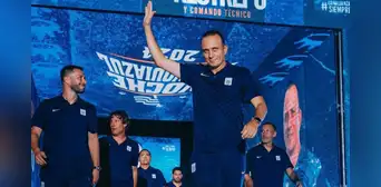 Hinchas de Alianza Lima exigen salida de Restrepo tras caer ante Universitario: "No le gana a nadie" Hinchas de Alianza Lima exigen salida de Restrepo tras caer ante Universitario: "No le gana a nadie"