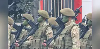 Desfile Militar 2024: Ejército exhibió fusiles ARAD - 7, cuya compra es investigada por la Fiscalía Desfile Militar 2024: Ejército exhibió fusiles ARAD - 7, cuya compra es investigada por la Fiscalía