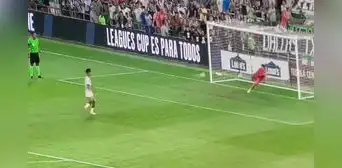 Piero Quispe falló su penal ante Monterrey, pero Pumas avanzó e hinchas lo 'crucifican': "Sobrevalorado" Piero Quispe falló su penal ante Monterrey, pero Pumas avanzó e hinchas lo 'crucifican': "Sobrevalorado"