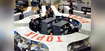 Lunes en rojo: bolsa japonesa sufre la peor caída desde 1987 y otros mercados con importantes bajas Lunes en rojo: bolsa japonesa sufre la peor caída desde 1987 y otros mercados con importantes bajas