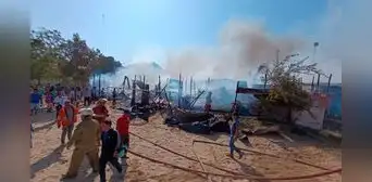 Piura: incendio de grandes proporciones en Sullana consume viviendas de material noble Piura: incendio de grandes proporciones en Sullana consume viviendas de material noble