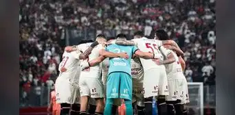 Universitario celebra 100 años: una vida llena de títulos, gloria y una hinchada que nunca abandona Universitario celebra 100 años: una vida llena de títulos, gloria y una hinchada que nunca abandona