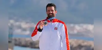 Stefano Peschiera logró la medalla de bronce en vela en los Juegos Olímpicos París 2024