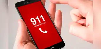 Esto es lo que debes hacer si llamas al 911 desde Estados Unidos sin hablar inglés, según la USCIS Esto es lo que debes hacer si llamas al 911 desde Estados Unidos sin hablar inglés, según la USCIS