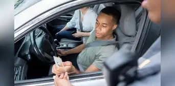 Fin de la licencia de conducir en Illinois: cuál es la nueva tarjeta para conducir en Estados Unidos desde 2025