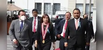 Juicio a Keiko: ofrecen como testigos a Jaime Villanueva, Martín Vizcarra, Stefan Lenz y Aldo Mariátegui Juicio a Keiko: ofrecen como testigos a Jaime Villanueva, Martín Vizcarra, Stefan Lenz y Aldo Mariátegui