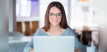 Obtén rápido la VISA si estudiaste una de estas carreras: requisitos y trámites para trabajar pronto en Estados Unidos Obtén rápido la VISA si estudiaste una de estas carreras: requisitos y trámites para trabajar pronto en Estados Unidos