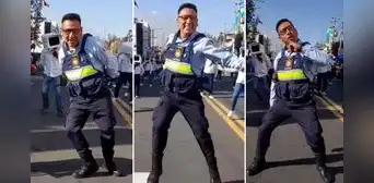 Sereno bailarín la rompió en corso de Arequipa con tema de Deadpool y usuarios bromean: “Quiere aumento” Sereno bailarín la rompió en corso de Arequipa con tema de Deadpool y usuarios bromean: “Quiere aumento”