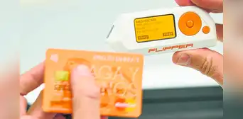 Con este gadget los delincuentes clonan tarjetas bancarias con solo acercarse a ti Con este gadget los delincuentes clonan tarjetas bancarias con solo acercarse a ti