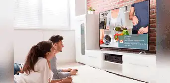 ¿Tienes un Smart TV? Así verás las notificaciones de tu celular en la pantalla del televisor ¿Tienes un Smart TV? Así verás las notificaciones de tu celular en la pantalla del televisor