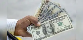 Dólar inicia con ligera baja y llega a S/3,7375 este martes 20 de agosto Dólar inicia con ligera baja y llega a S/3,7375 este martes 20 de agosto