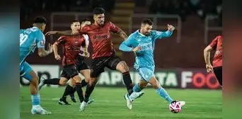 Sporting Cristal perdió ante Melgar y le empieza a decir adiós al Torneo Clausura de la Liga 1