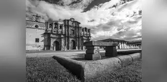 "Cajamarca: belleza, soledad y coraje", muestra fotográfica de Pepe Chávez Tejada "Cajamarca: belleza, soledad y coraje", muestra fotográfica de Pepe Chávez Tejada