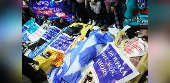 Maestros inician huelga de hambre en demanda de mejoras salariales Maestros inician huelga de hambre en demanda de mejoras salariales