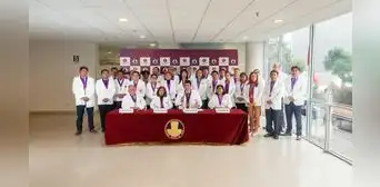 Colegio Médico: decanos de las regiones piden la salida del ministro Colegio Médico: decanos de las regiones piden la salida del ministro