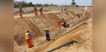 Se publicó decreto para reactivar obras públicas paralizadas Se publicó decreto para reactivar obras públicas paralizadas
