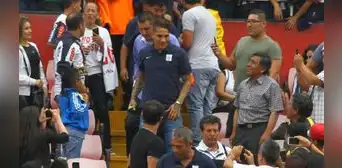 Paolo Guerrero ya está en Lima para su presentación en Matute
