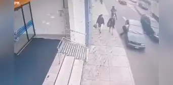 Callao: Chofer arrastra brutalmente a agente policial durante intervención de tránsito Callao: Chofer arrastra brutalmente a agente policial durante intervención de tránsito