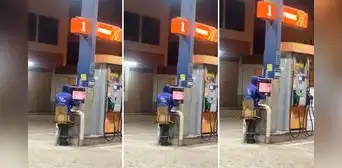 Trabajador usa computadora de grifo en San Juan  de Lurigancho para sus videojuegos: “Nadie se resiste al Point Black”