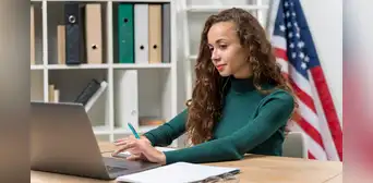 Trabajo en California: estos empleos te insertan rápidamente en el mercado con poca experiencia en Estados Unidos Trabajo en California: estos empleos te insertan rápidamente en el mercado con poca experiencia en Estados Unidos