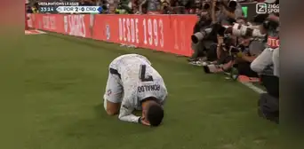¡Cristiano Ronaldo hace historia! 'CR7' anotó su gol 900 y es el máximo goleador mundial ¡Cristiano Ronaldo hace historia! 'CR7' anotó su gol 900 y es el máximo goleador mundial