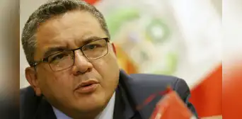 Ministro Juan Santiváñez: "No he tenido comunicación Con Vladimir Cerrón ni con Nicanor Boluarte" Ministro Juan Santiváñez: "No he tenido comunicación Con Vladimir Cerrón ni con Nicanor Boluarte"