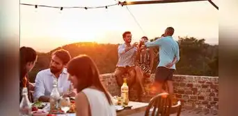 'Tardear', la moda limeña que te permite disfrutar de una fiesta sin trasnochar 'Tardear', la moda limeña que te permite disfrutar de una fiesta sin trasnochar