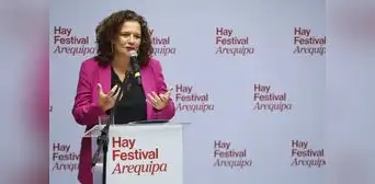 Cristina Fuentes La Roche: “El Hay Festival es un espacio que atrae a mucha gente que piensa diferente”