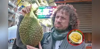 La fruta más fea del mundo apesta tanto que fue prohibida en aeropuertos, pero puede llegar a costar más de 20 euros La fruta más fea del mundo apesta tanto que fue prohibida en aeropuertos, pero puede llegar a costar más de 20 euros