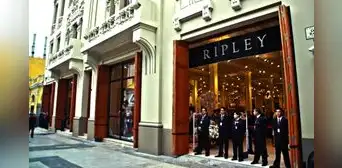 Ripley cierra en Jirón de la Unión: esta fue su millonaria inversión antes de su caída en ventas Ripley cierra en Jirón de la Unión: esta fue su millonaria inversión antes de su caída en ventas