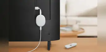 ¿Tienes un Chromecast? Así puedes hacerlo funcionar en tu Smart TV sin enchufarlo a la corriente ¿Tienes un Chromecast? Así puedes hacerlo funcionar en tu Smart TV sin enchufarlo a la corriente