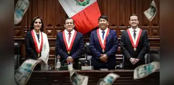 Congreso aprueba aumento de sueldo para trabajadores del servicio parlamentario
