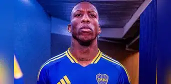 Luis Advíncula tendrá una exclusiva función en el Boca vs River al ser capitán: nadie más podrá hacerlo Luis Advíncula tendrá una exclusiva función en el Boca vs River al ser capitán: nadie más podrá hacerlo