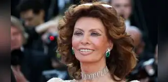 Sophia Loren: Festejó sus 90 años con Laura Pausini y Sting, quienes llegaron para cantarle Sophia Loren: Festejó sus 90 años con Laura Pausini y Sting, quienes llegaron para cantarle