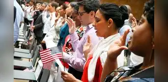 Ciudadanía americana 2024: la vestimenta adecuada para la ceremonia de juramento de lealtad en EE. UU.