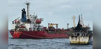 Pesca ilegal: Embarcaciones extranjeras deberán tener un sistema de control satelital