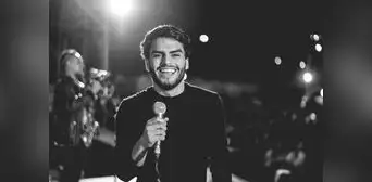 Tomás Suárez-Vértiz sobre la influencia de su padre en su carrera musical: “Mi apellido marca cierta diferencia” Tomás Suárez-Vértiz sobre la influencia de su padre en su carrera musical: “Mi apellido marca cierta diferencia”
