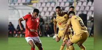 Con Christian Cueva, Cienciano perdió ante Cusco FC por el 'derbi cusqueño' de la Liga 1 Con Christian Cueva, Cienciano perdió ante Cusco FC por el 'derbi cusqueño' de la Liga 1